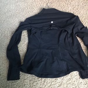 🤩Lululemon define jacket🤩 will be donated soon